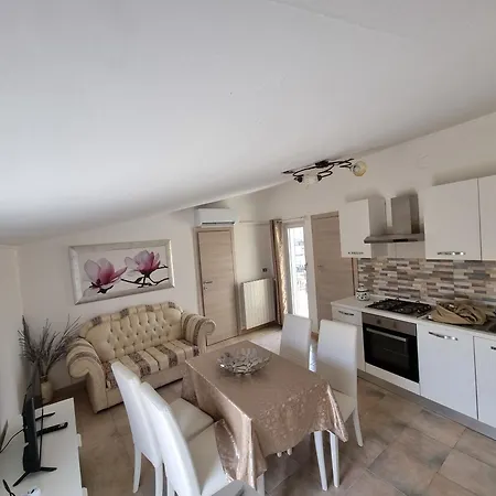 Saracen House サン・ジョバンニ・ロトンド